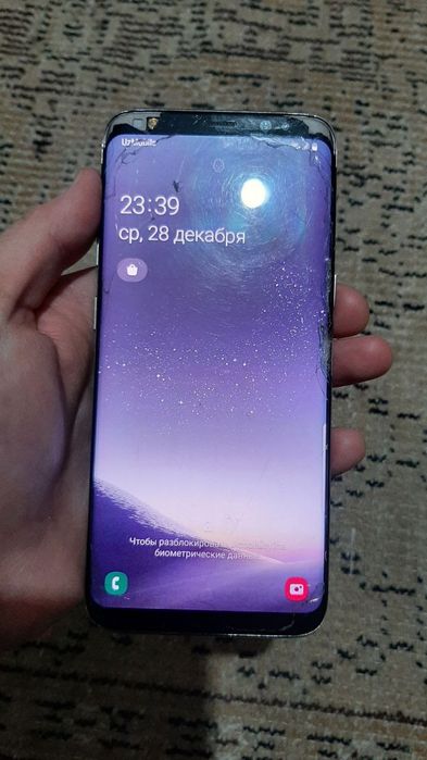 Срочно продаётся Самсунг с 8 64 гб за 550.000