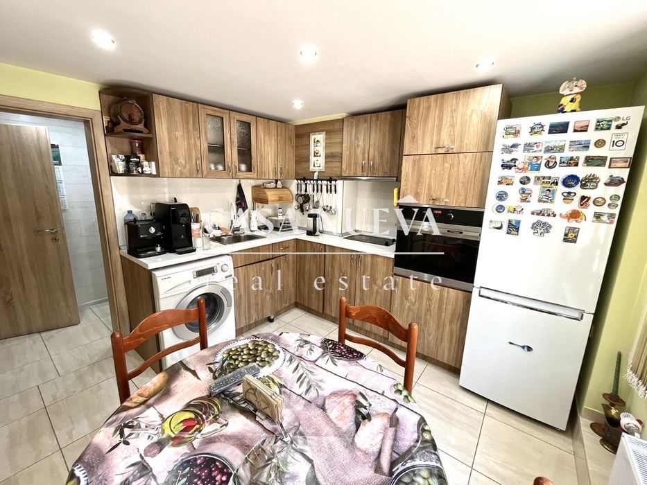 Продава се Къща в Перник, Ралица - 230 кв.м за 870 €/кв.м - Снимка #1