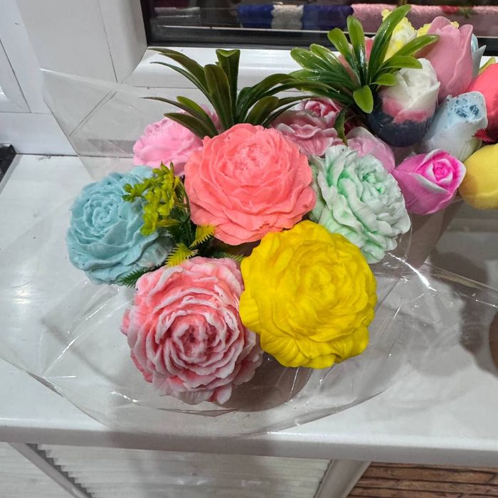 Композиции букеты цветы Мыло