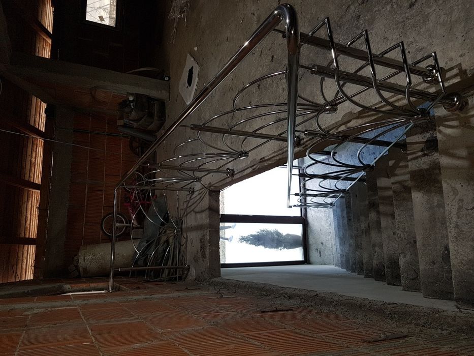 Confectionez Balustrade Garduri Si Porti Din Inox Sau Fier