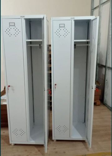 Шкаф металлический