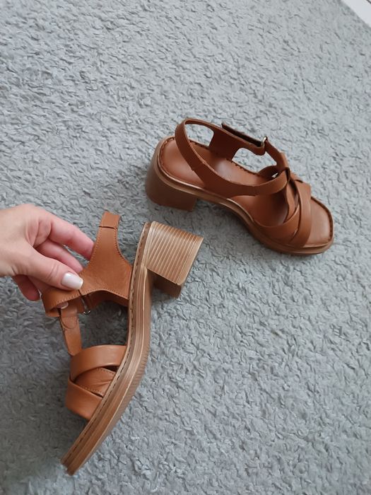 Сандали от естествена кожа