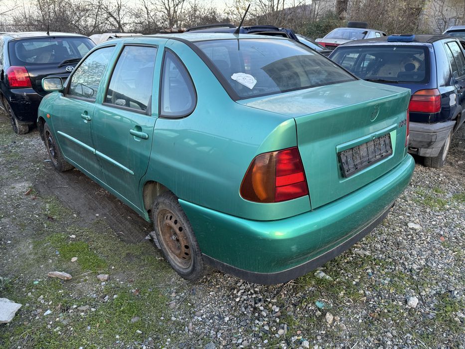 Vw Polo 1.6i 75hp 1999г  На Части