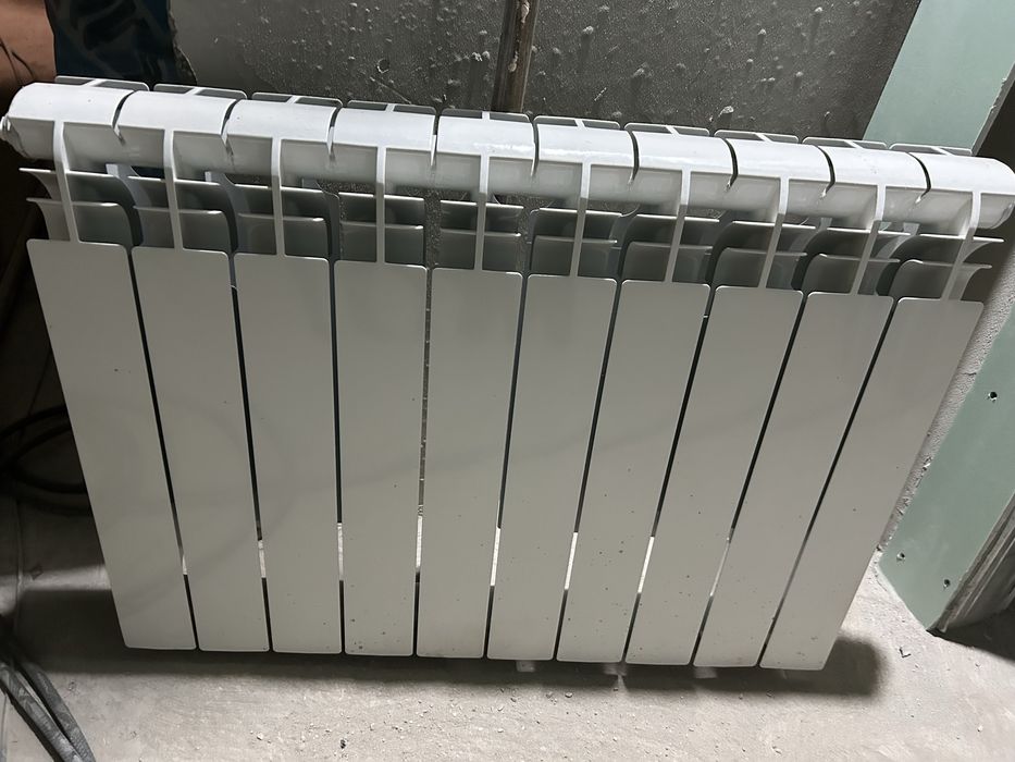 Радиатор алюминиевый 10 секций