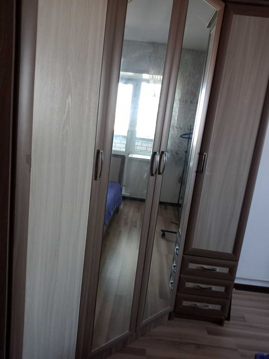 Спальный гарнитур б/у