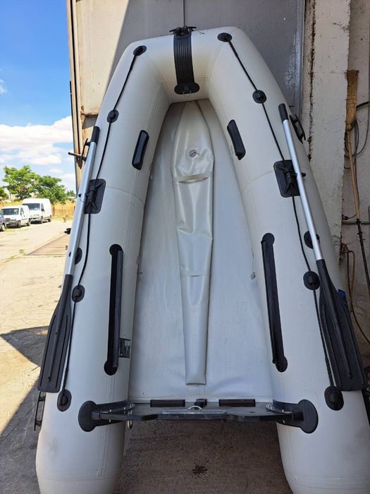 OMEGA - Надуваема моторна лодка с твърдо дъно и надуваем кил 310 KU Co