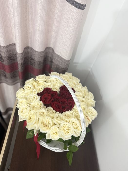 Цветы розы 65 роз