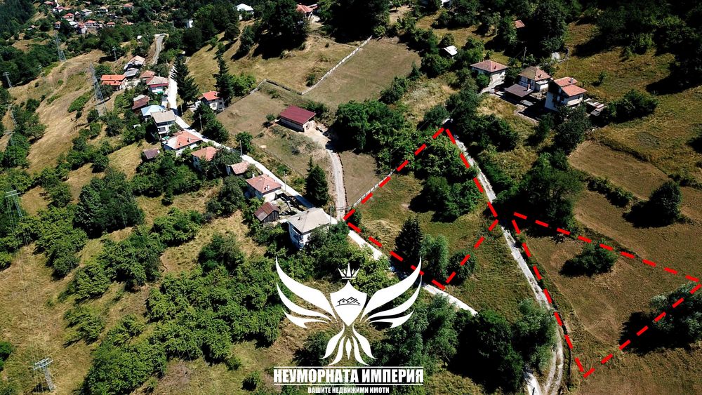 Продавам парцел УПИ с площ от  1460кв.м. в село Джурково общ.Асеновград на първа линия
