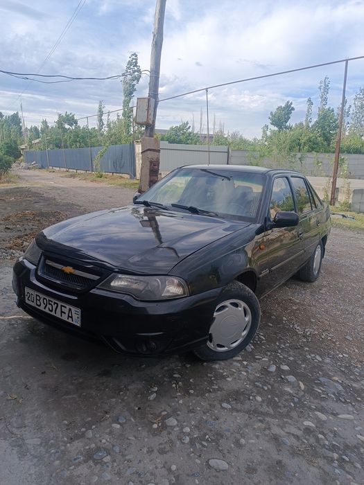 Neksiya2 sotiladi 1.6 mator