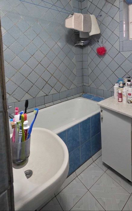 СРОЧНО !! Продается квартира в Яшнабаде 3/4/4 ( 68 кв/м ) Тузел 1