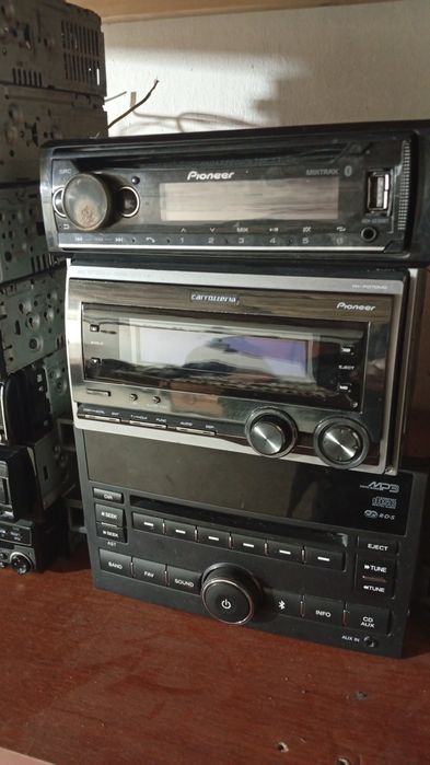 Pioneer magnitafonlar sotiladi