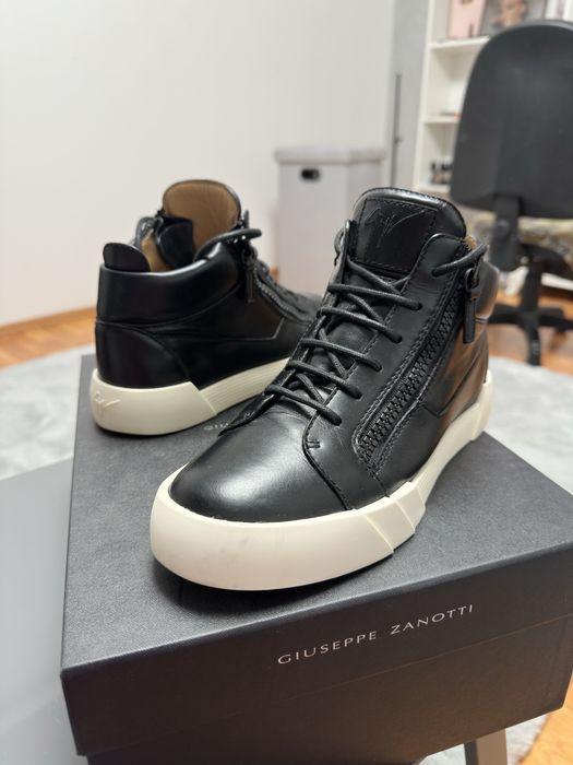 Vand Giuseppe Zanotti