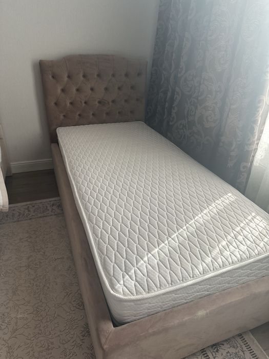 Кровать односпальная