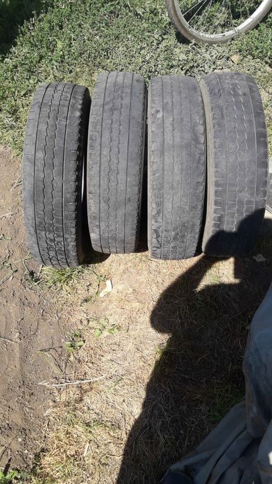 Продам шины фирма Dunlop