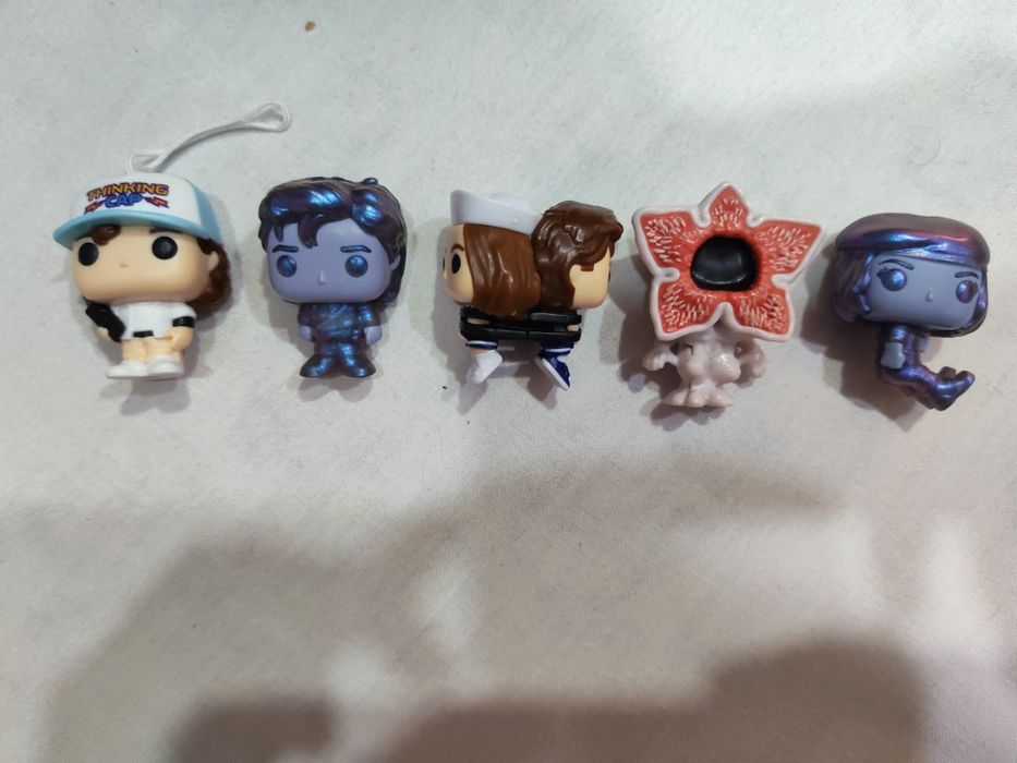 Игрушки очень странные дела все продам