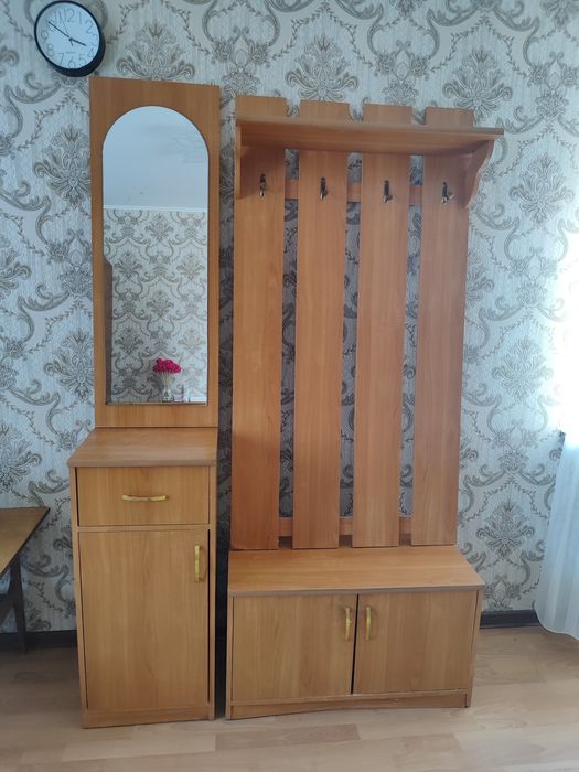 Срочно продам прихожую