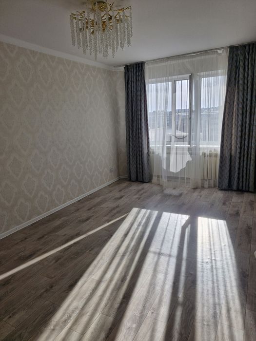 Продам 3ком /8мкр ДВД