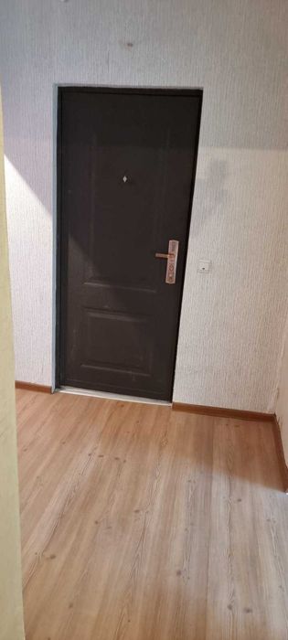 Продава се Двустаен апартамент в Разград, Орел - 77 кв.м за 861 €/кв.м - Снимка #7