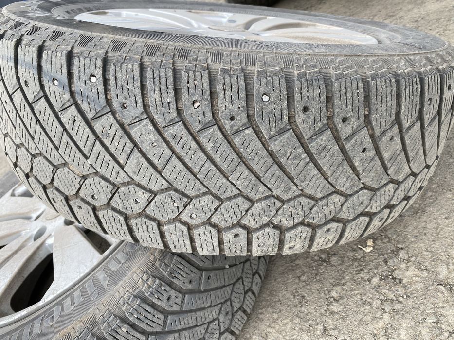 Комплект зимних шин с дисками