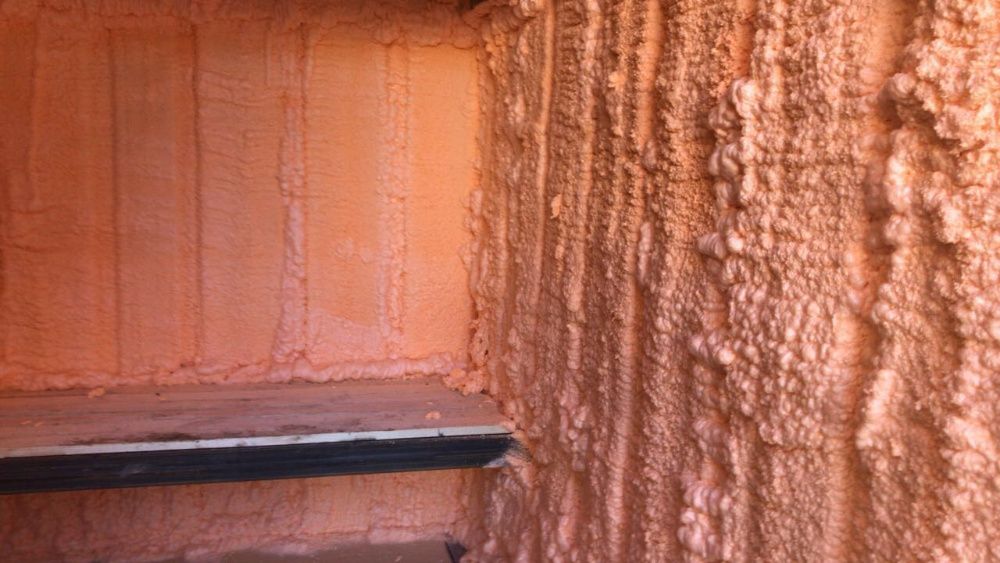 бытовой утеплитель полинор в балоне