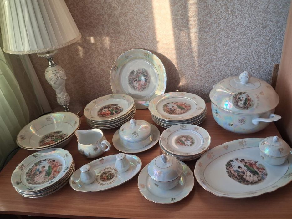 Сервиз Набор посуды Мадонна