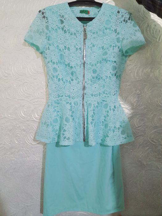 Платье вечернее, на той