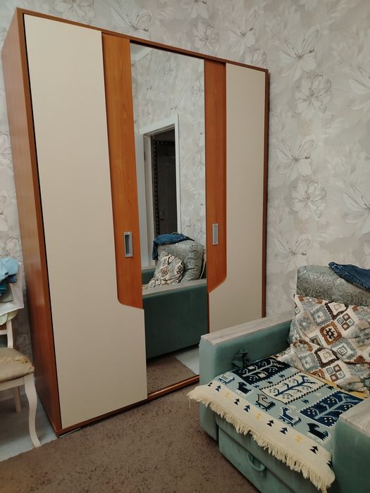 Продам  крепкую кровать