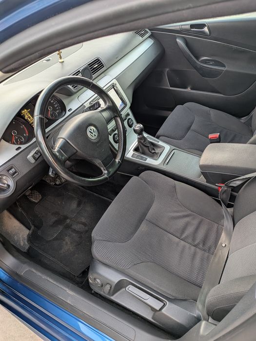 VOLKSWAGEN Passat 2010 — imagine 5