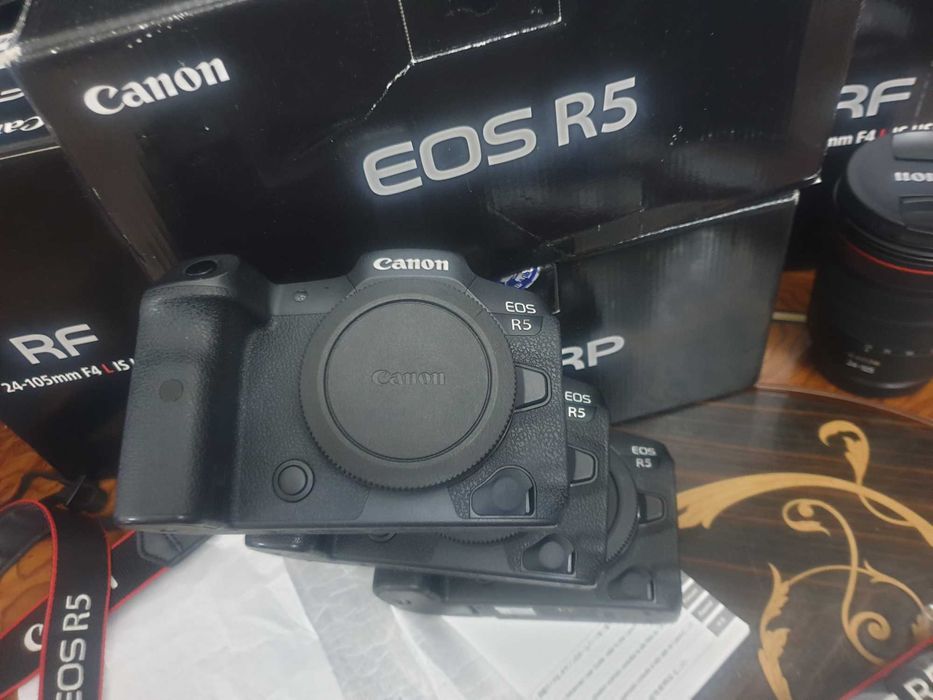 Кенон R5 новая .без пробега.любая проверка