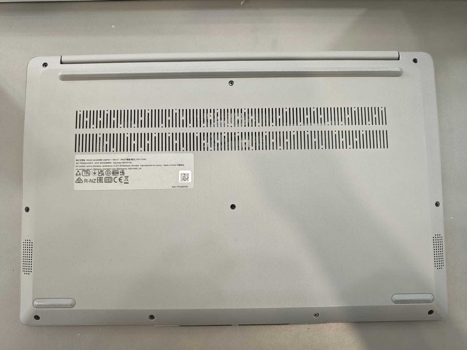 Lenovo Idea Pad 1 (Ag44 B7381) - Garantie 2 ani!