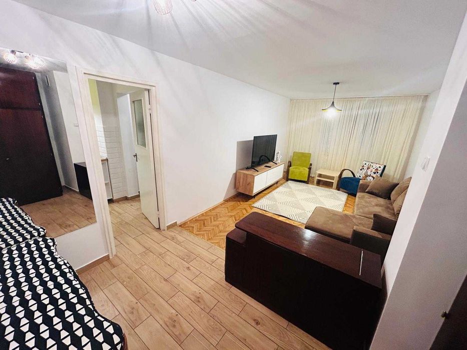 Apartament cu doua camere ultracentral - Vedere 2