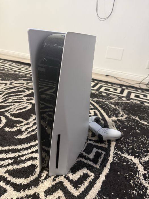 PlayStation 5 668 GB