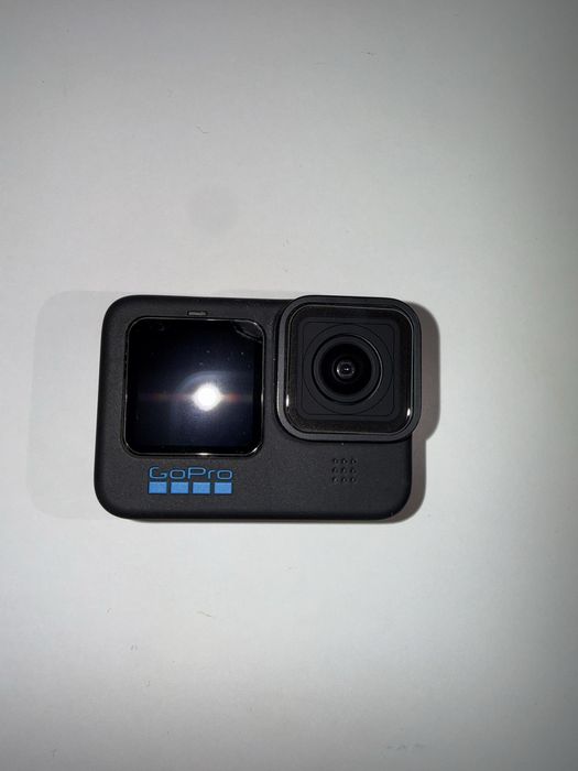 GO PRO HERO 11 - stare foarte buna + microSD 128gb