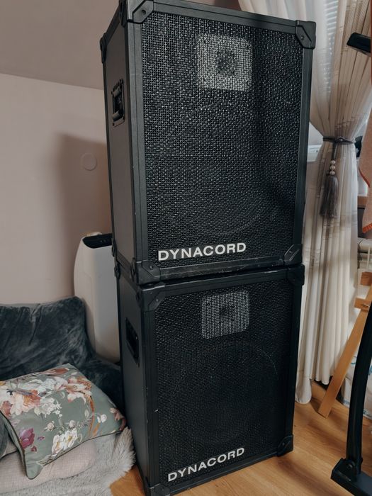 Тонколони Dynacord fe 15.2,стъпало RCF и  миксер Mackie