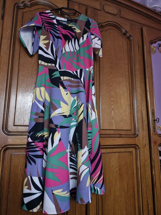 Rochie lunga cu maneca scurta,42