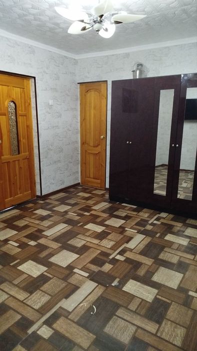 Продаётся 3-х комнатный коттедж сзади Цума