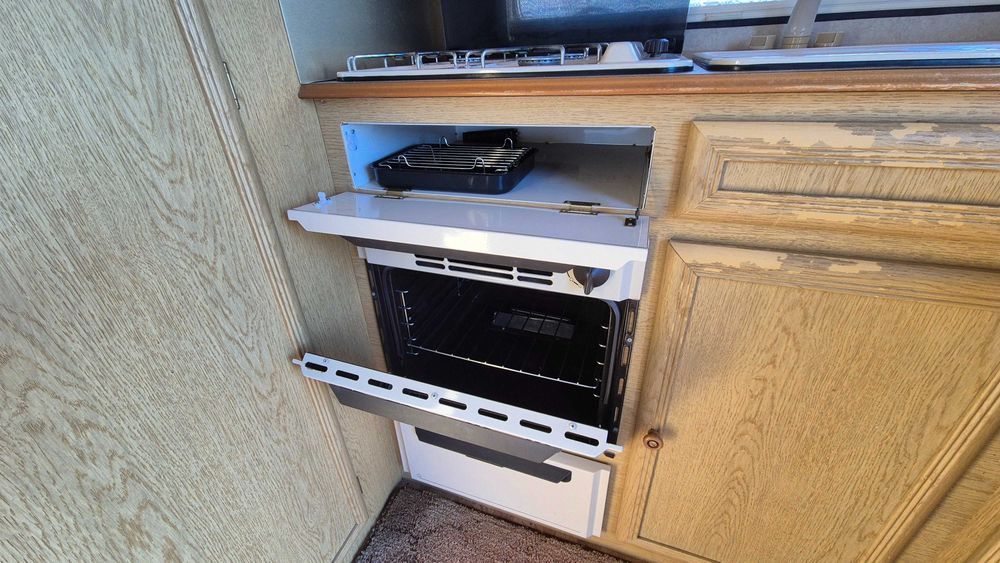 Каравана Sprite Super 450/2