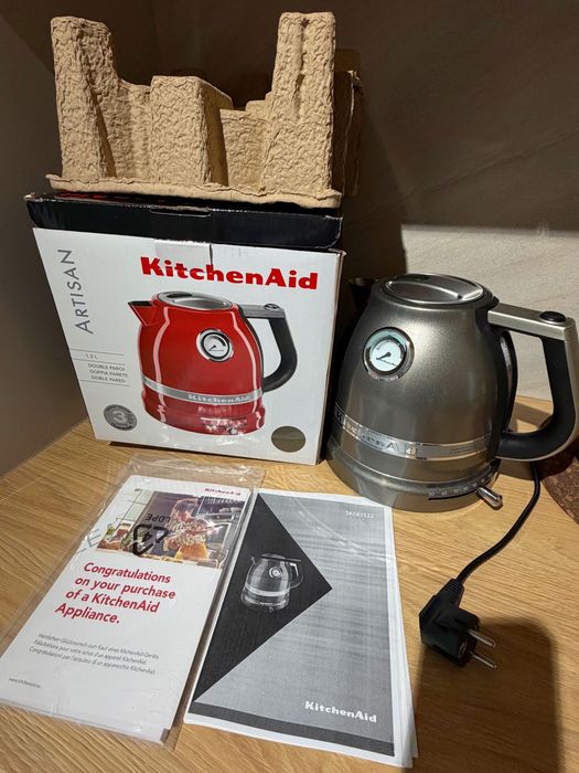 Електрическа кана KitchenAid ARTISAN 1,5л,