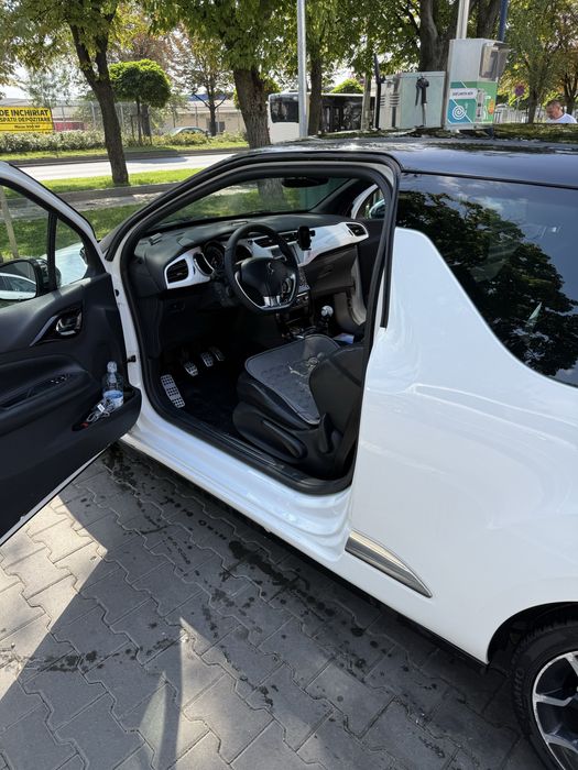 Citroen DS3 1.6 THP 156 CP 6 trepte 2011