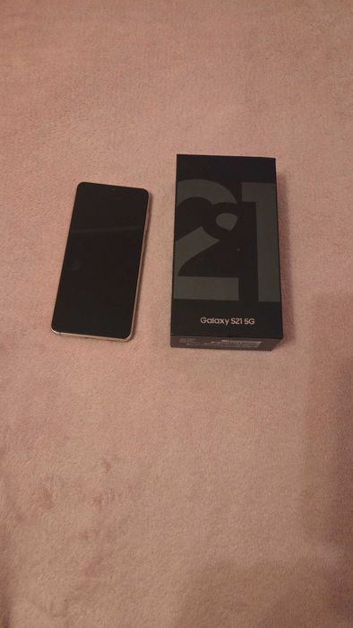 Telefon s21 stare f buna