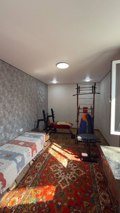 Фаргона коттедж сотилади