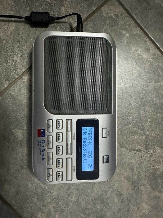 Цифрово радио Dual DAB 4 Portable Digital Radio DAB+/FM Tuner
