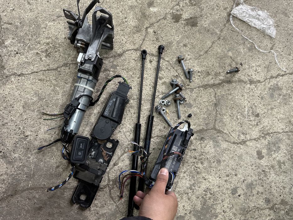 Комплект електрически багажник Audi A8 D4 4h Ауди А8