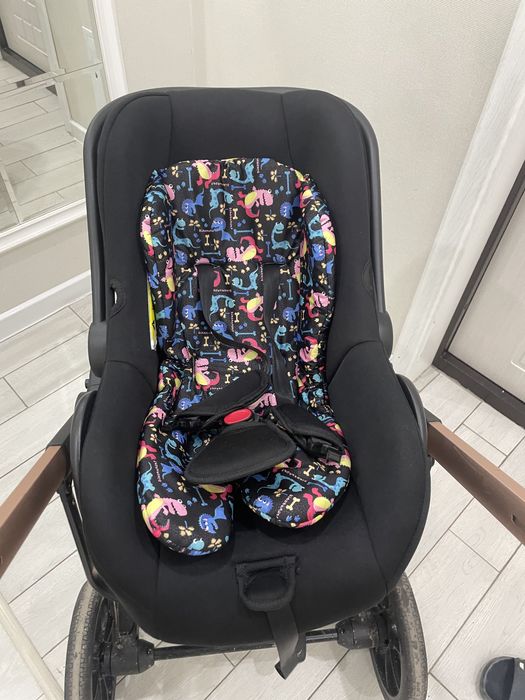 Детская коляска 3в1