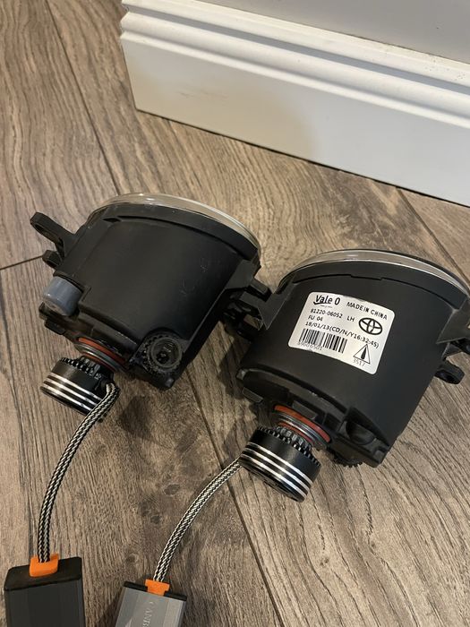 Toyota 4runner 285 (противотуманки)