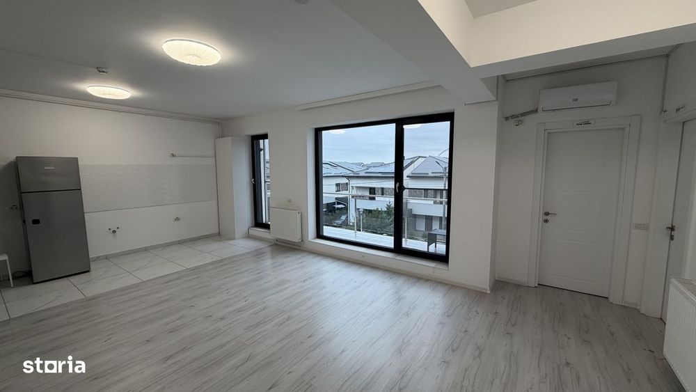 Cladire 11 apartamente cu 3 camere, superba, langa padure Chiajna , st