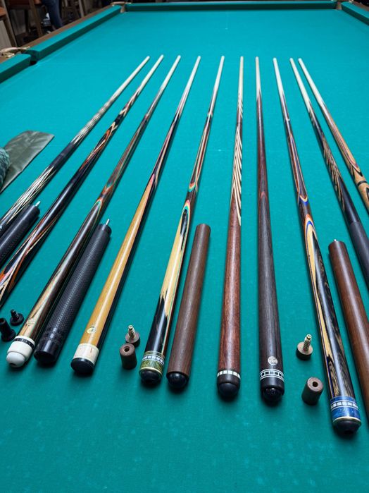 Кии ручной работы разных мастеров