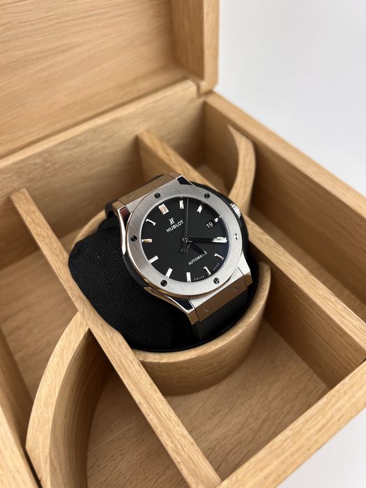 Наручные часы Hublot Classic Fusion