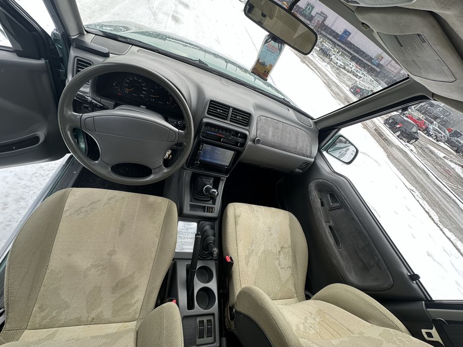 Suzuki Vitara 2.0 V6   1998 -4x4