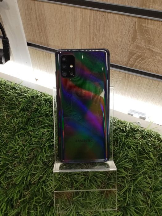 Телефон Samsung galaxy a51